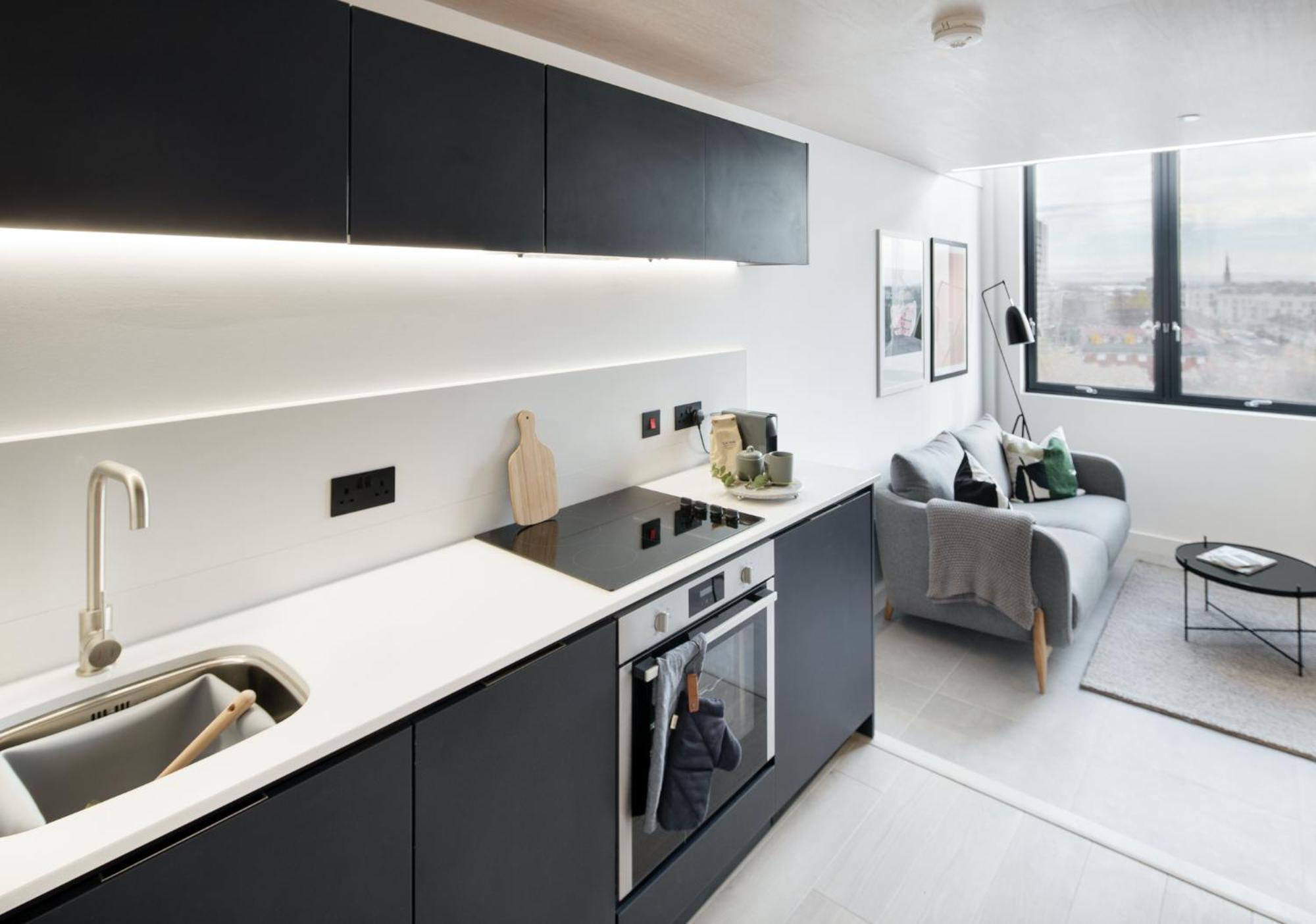 Апартаменти Modern 1-Bed Duplex+Balcony Манчестер Екстер'єр фото